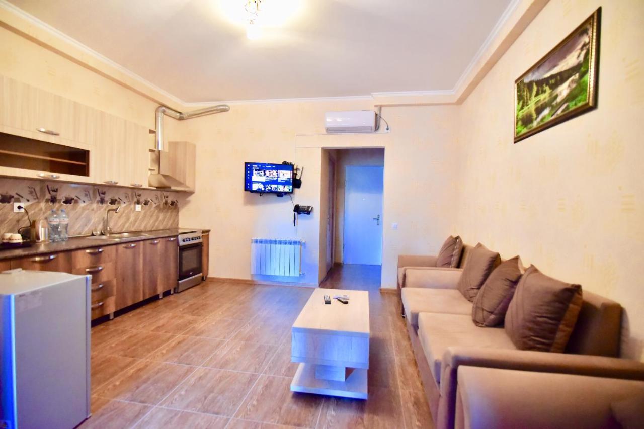 Hotel Blue Ridge Tbilissi Extérieur photo